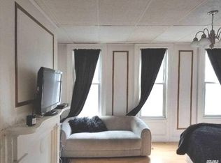 160 Newell St #2, Brooklyn, NY 11222