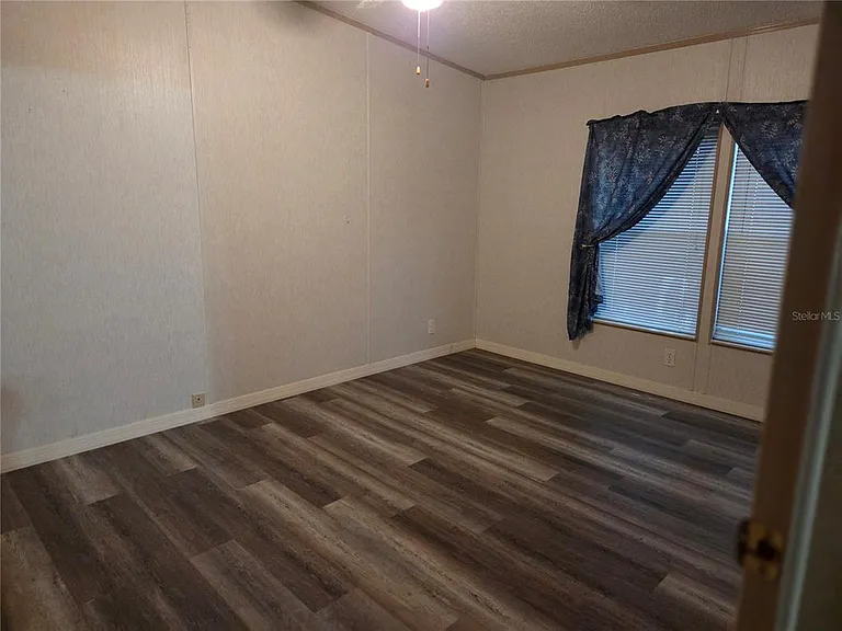 3224 Manatee Rd — Photo 12
