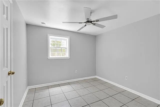 2130 N Broad St — Photo 5