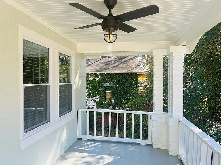 117 Boulevard — Photo 3