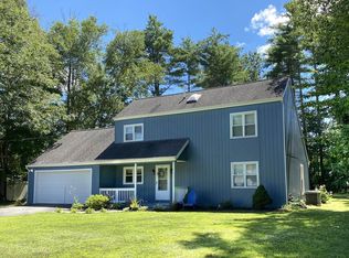 11 Peggy Ann Rd, Queensbury, NY 12804