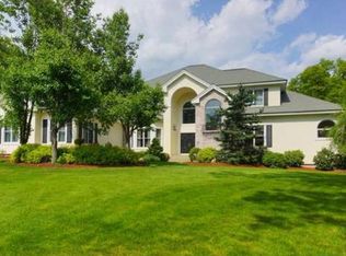 12 Cobblestone Way, Shrewsbury, MA 01545