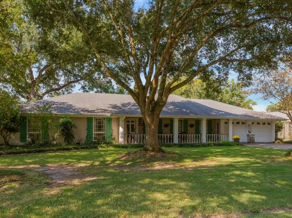 1116 Kim Dr, Lafayette, LA 70503