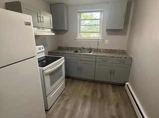 487 New Britain Ave APT B3, Hartford, CT 06106