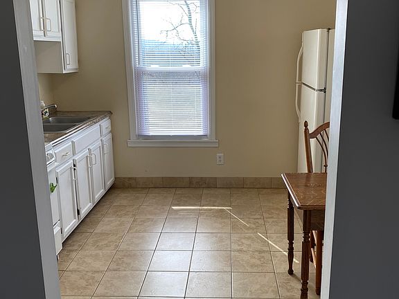 5th image of 97 Promenade St #2