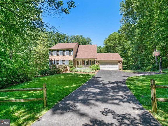 3rd image of 5954 Innisvale Dr