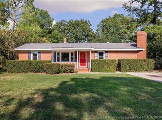 1929 Wayne Ln, Fayetteville, NC 28304