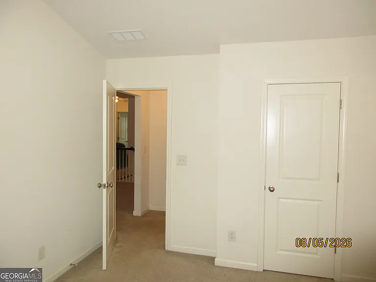 2726 Kemp Ct — Photo 13