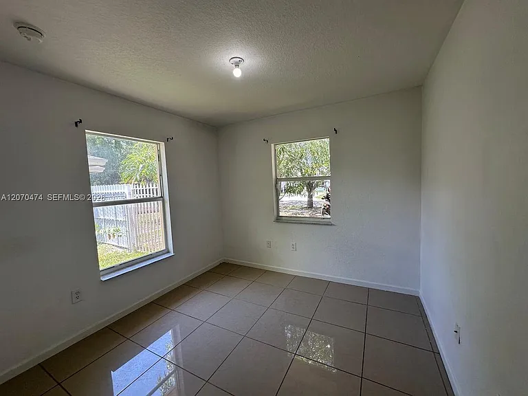 14152 SW 291st Ter — Photo 12