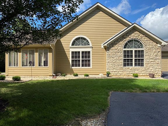 2nd image of 120 Harvestwood Dr