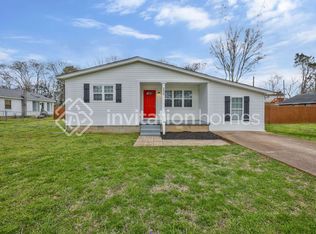 302 Nix Dr, Madison, TN 37115