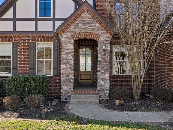 3rd image of 4125 Stone Hall Blvd