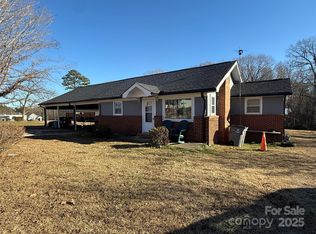 914 McLain Rd, Kannapolis, NC 28083