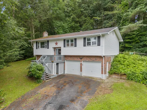 136 East Street, Stafford, CT 06076