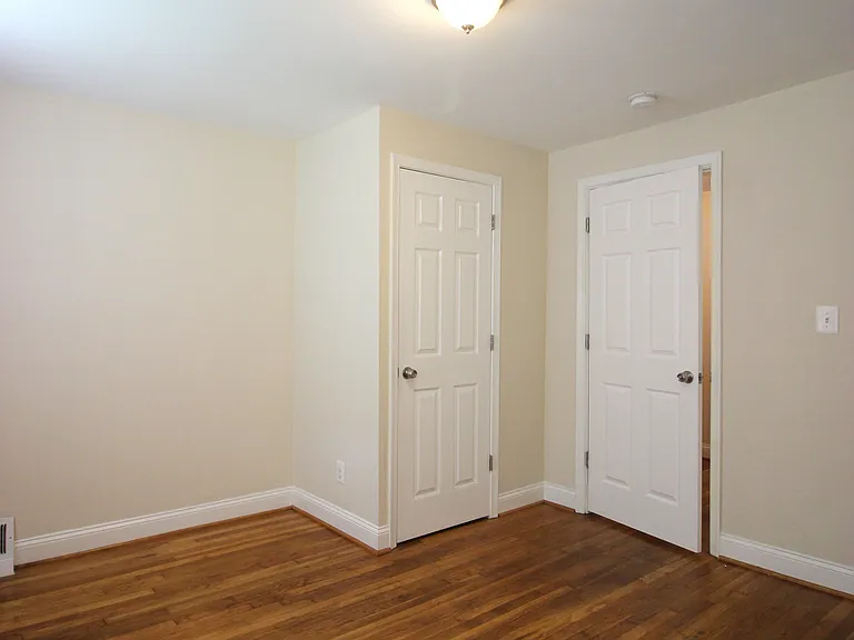 1008 Parksley Ave — Photo 10