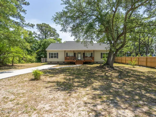 7036 Ruth Avenue, Wilmington, NC 28411