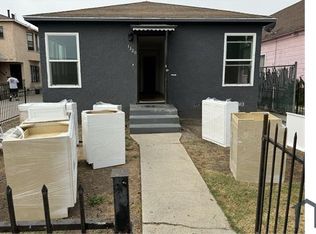 1320 W 89th St, Los Angeles, CA 90044