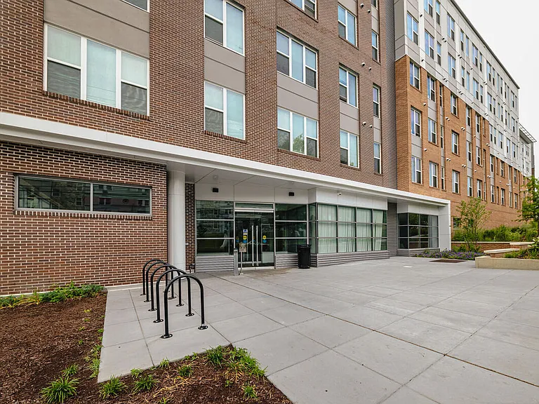 South Cap Apartments — Photo 15