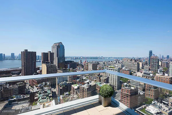 Rented by Corcoran | media 17