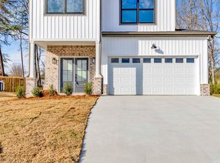 5516 Wisteria Trce, Trussville, AL 35173
