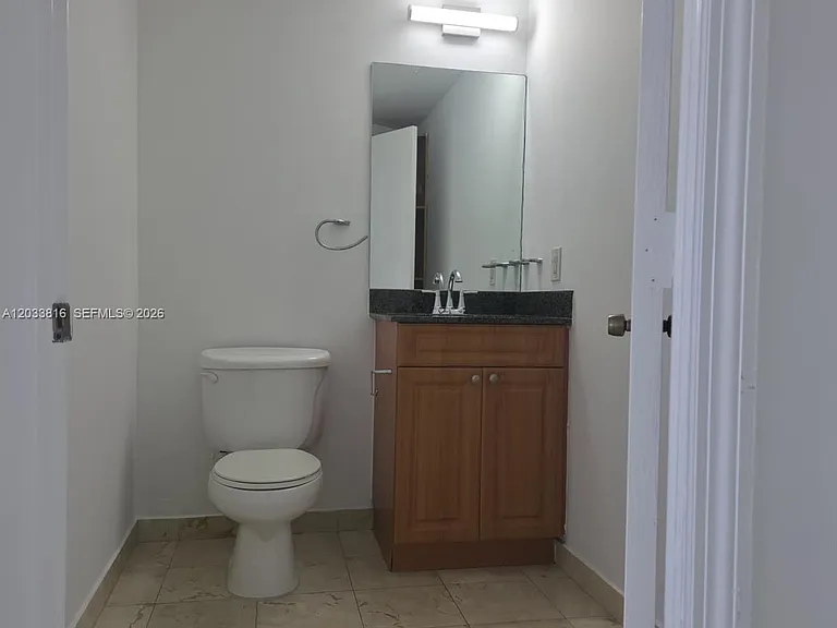 1 Glen Royal Pkwy #1202 — Photo 24