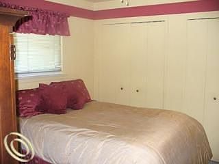 4th image of 31603 Shawn Dr
