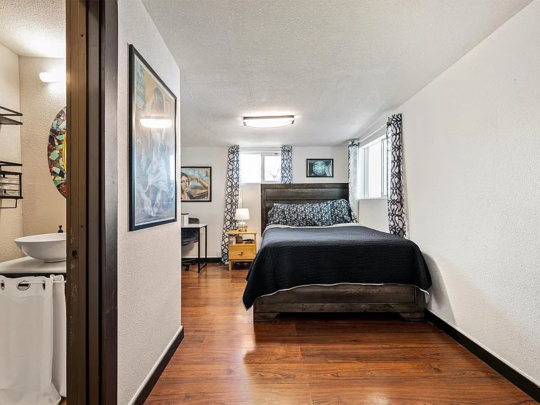 110 Lakewood Dr — Photo 13