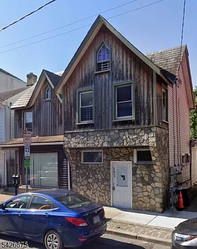 382 S Main St Photo 1