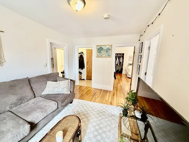 357 Hanover St #2 — Photo 9