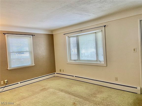 5th image of 14705 Grapeland Ave