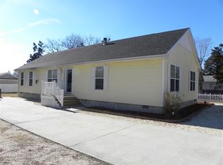 230 Cloverdale Ave, Villas, NJ 08251