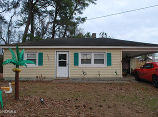 3894 North Nck #111, Albertson, NC 28508