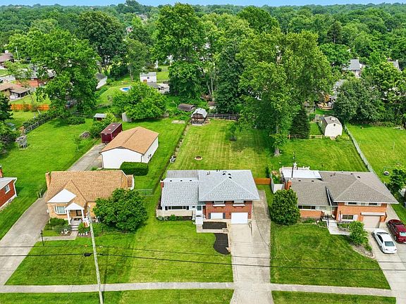 2nd image of 8810 Eldora Dr