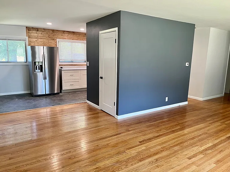 329 Hancook Rd — Photo 7