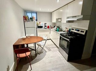 19 Tyndall Ave #1, Toronto, ON M6K2E8