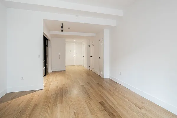 Rented by Pinnacle City Living | media 26