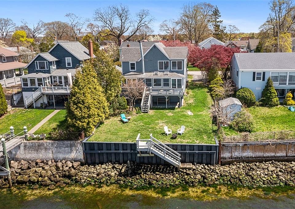 1st image of 233 Terrace Ave
