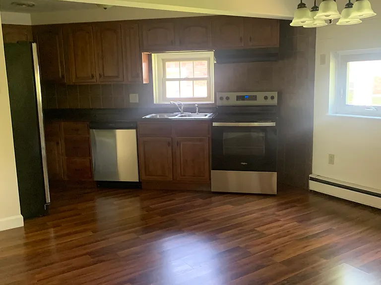 626 Franklin St — Photo 7