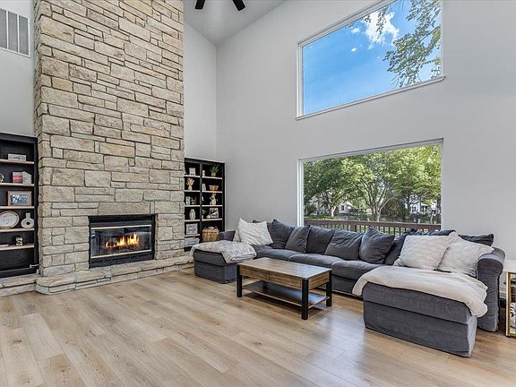 5th image of 12113 W Ridgepoint Ct