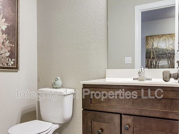 3rd image of 10501 Clubhouse Dr