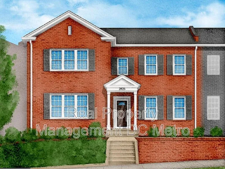 3925 Fulton St NW #2 — Photo 2