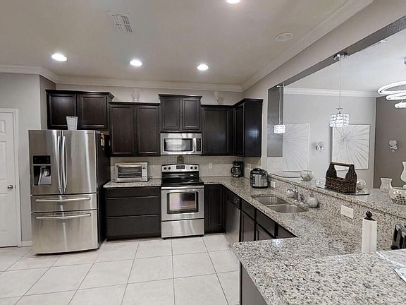 5th image of 7014 Butterfield Ct