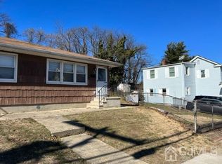 422 Raritan St, South Amboy, NJ 08879