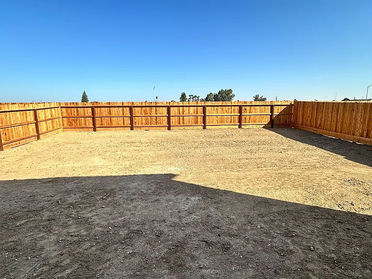 752 Stephanie Dr #2 — Photo 14