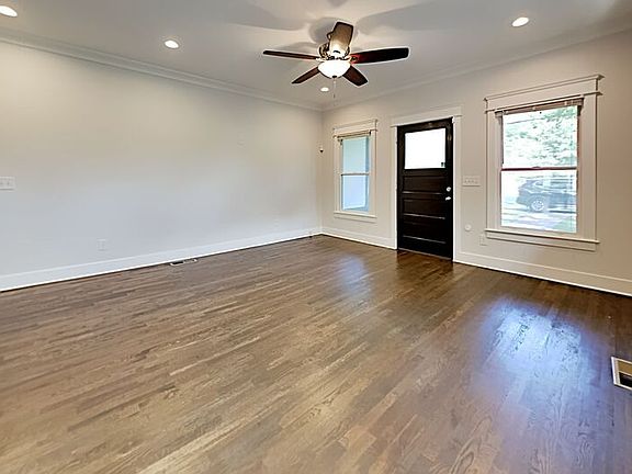 4th image of 417A Park Cir