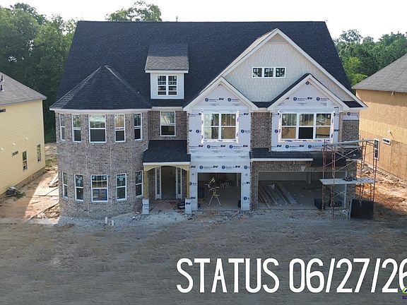 2nd image of 315 Garnet Dr