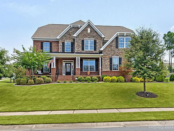 2nd image of 16805 Alydar Commons Ln #184