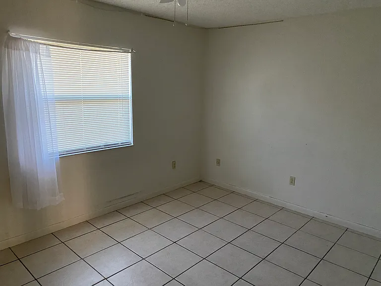 330 Country Lane Dr #330 — Photo 5