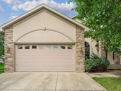 2416 Green Creek Rd, Cedar Falls, IA, 50613