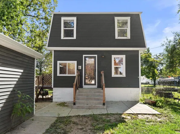 3721 E Birchwood AVENUE, Cudahy, WI 53110